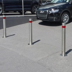 Durable steel parking post for effective vehicle management