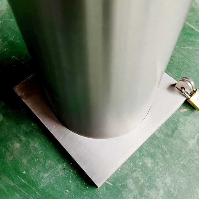 Folding Down Bollard Post With Lock