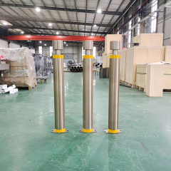 Static Bollard With Chains