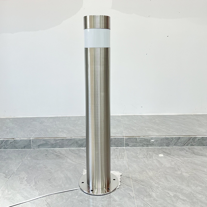 Flat Top LED Lighted Bollard
