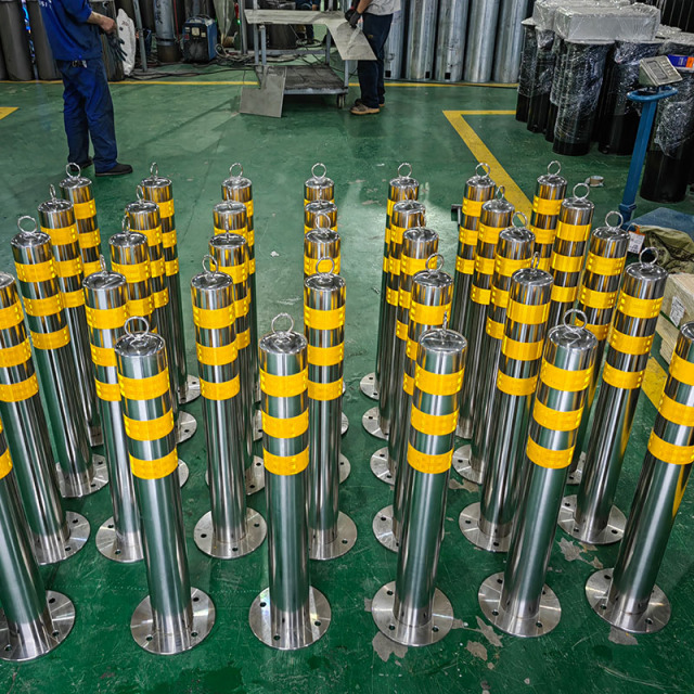 Surface Mount Stainless Steel Bollard with Top Ring