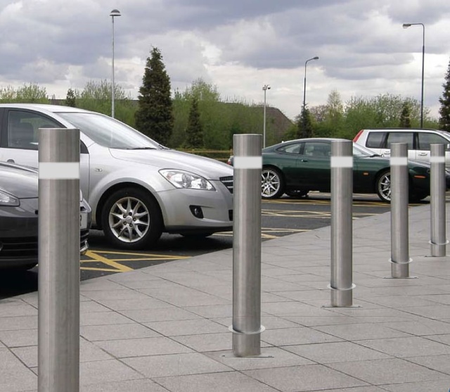 Decorative Bollard With LED Light
