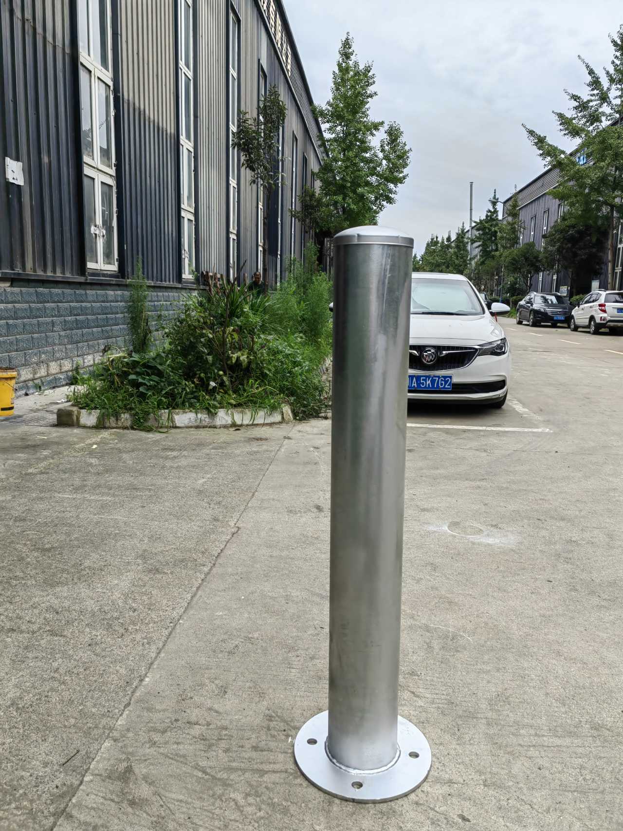 RICJ Hot-Dip Galvanized Steel Bollard