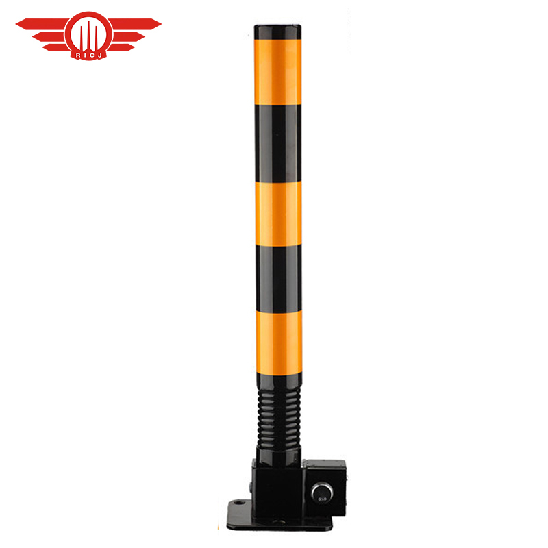 Flexible Spring-Back Parking Bollard