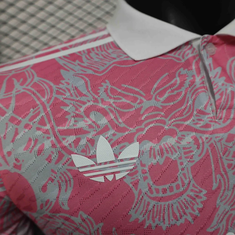 25-26 Real Madrid Pink Dragon Player Special Edition Football Shirt
