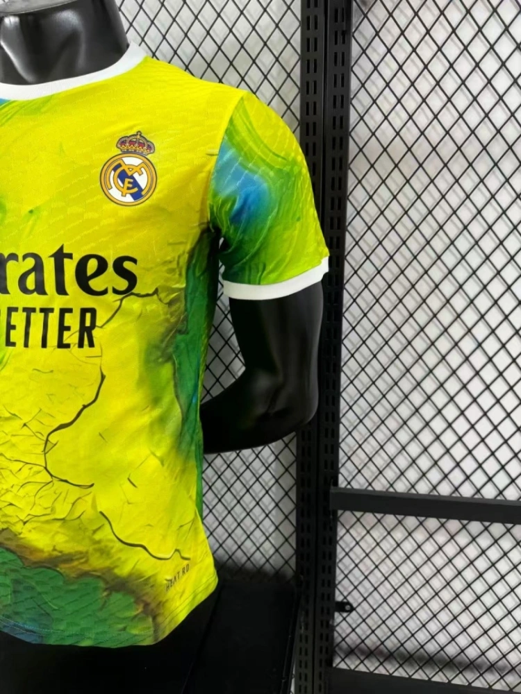 26 Real Madrid New Season Special Edition Player Edition Football Shirt
