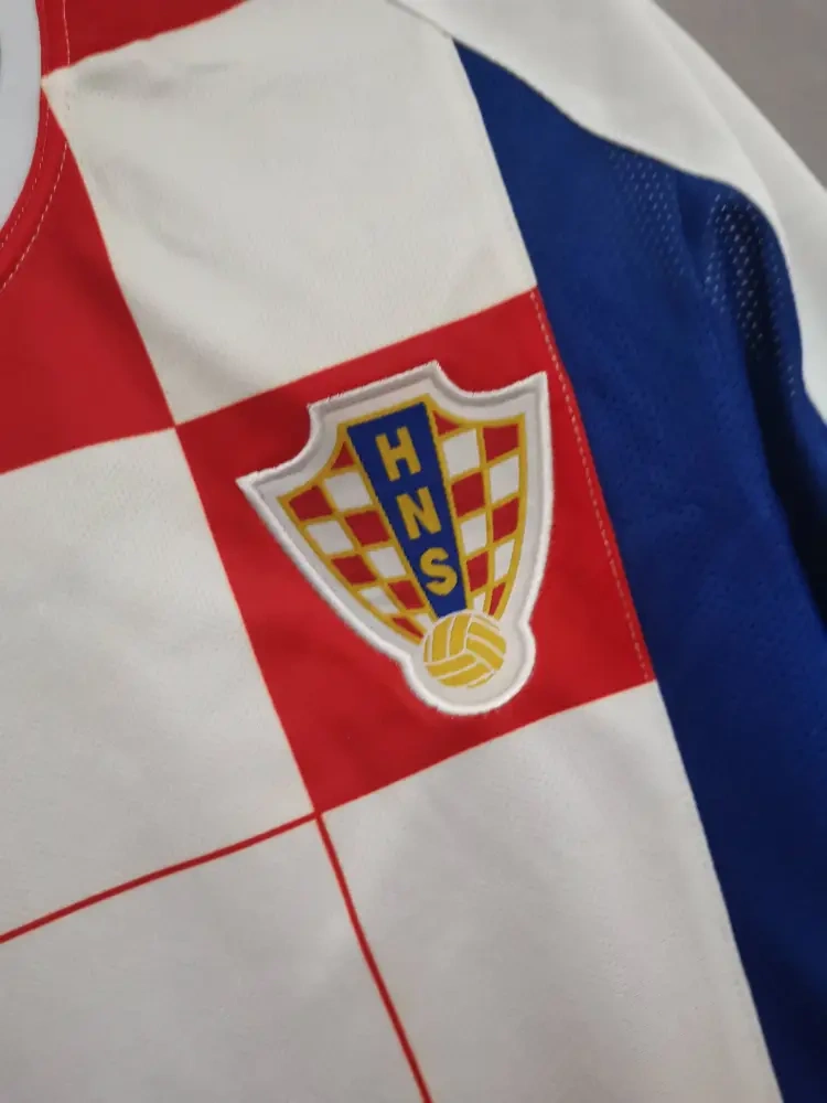 2002 Croatia Home Retro Football jersey