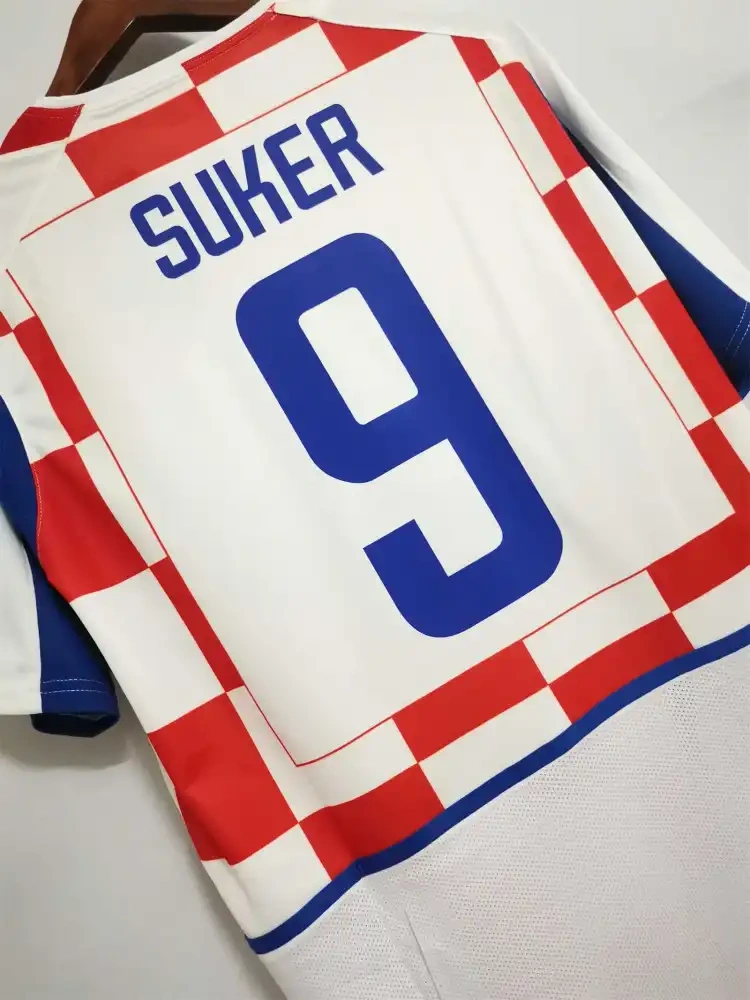 2002 Croatia Home Retro Football jersey