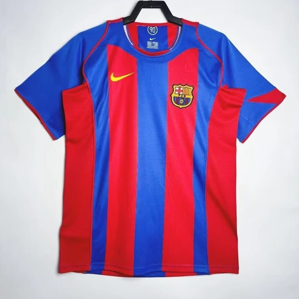 04-05 Barcelona Ronaldinho #10 UCL Final Retro Jersey Home