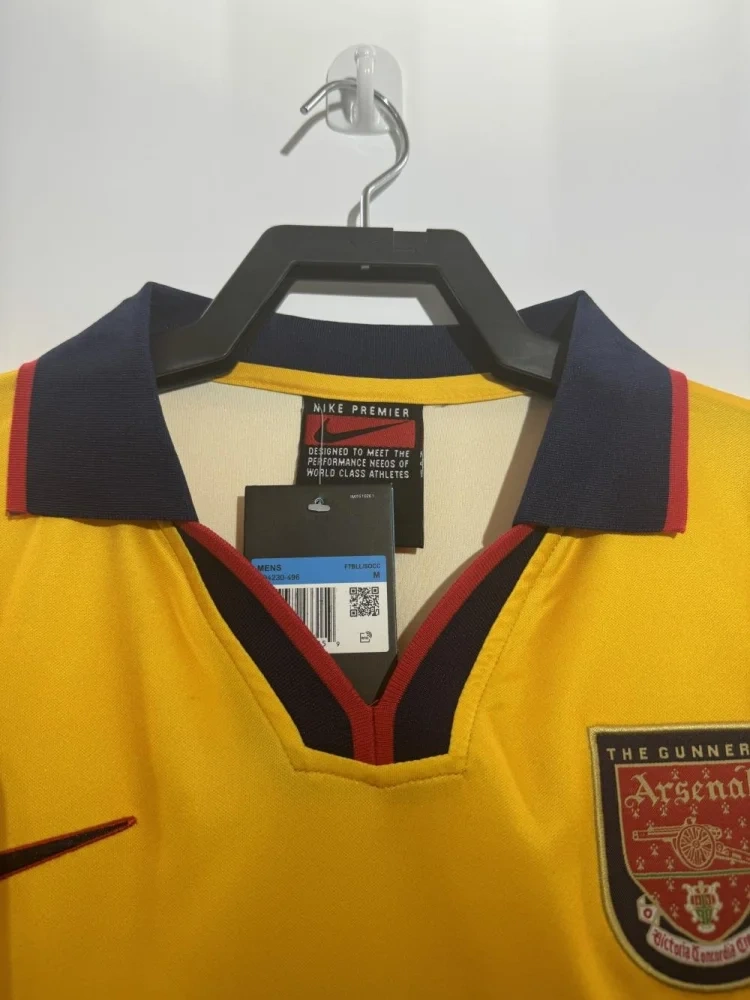 Arsenal Retro Away Football Shirt 1997-1999