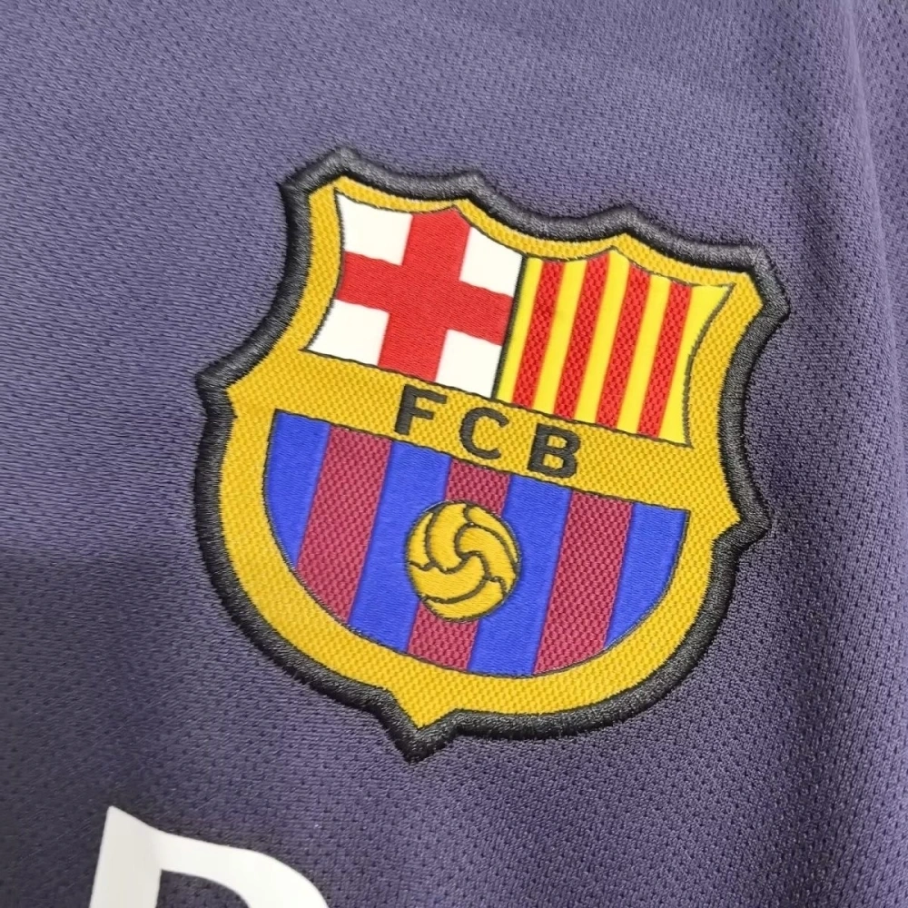 Barcelona Retro Jersey Away 2016-17