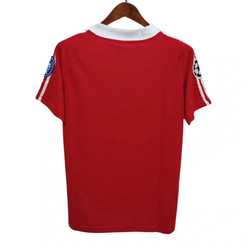 01-02 Bayern Munich Retro Jersey Home UCL
