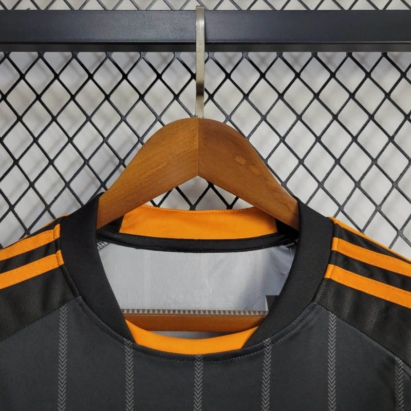 10-11 Chelsea Away Retro Football jersey Fan version