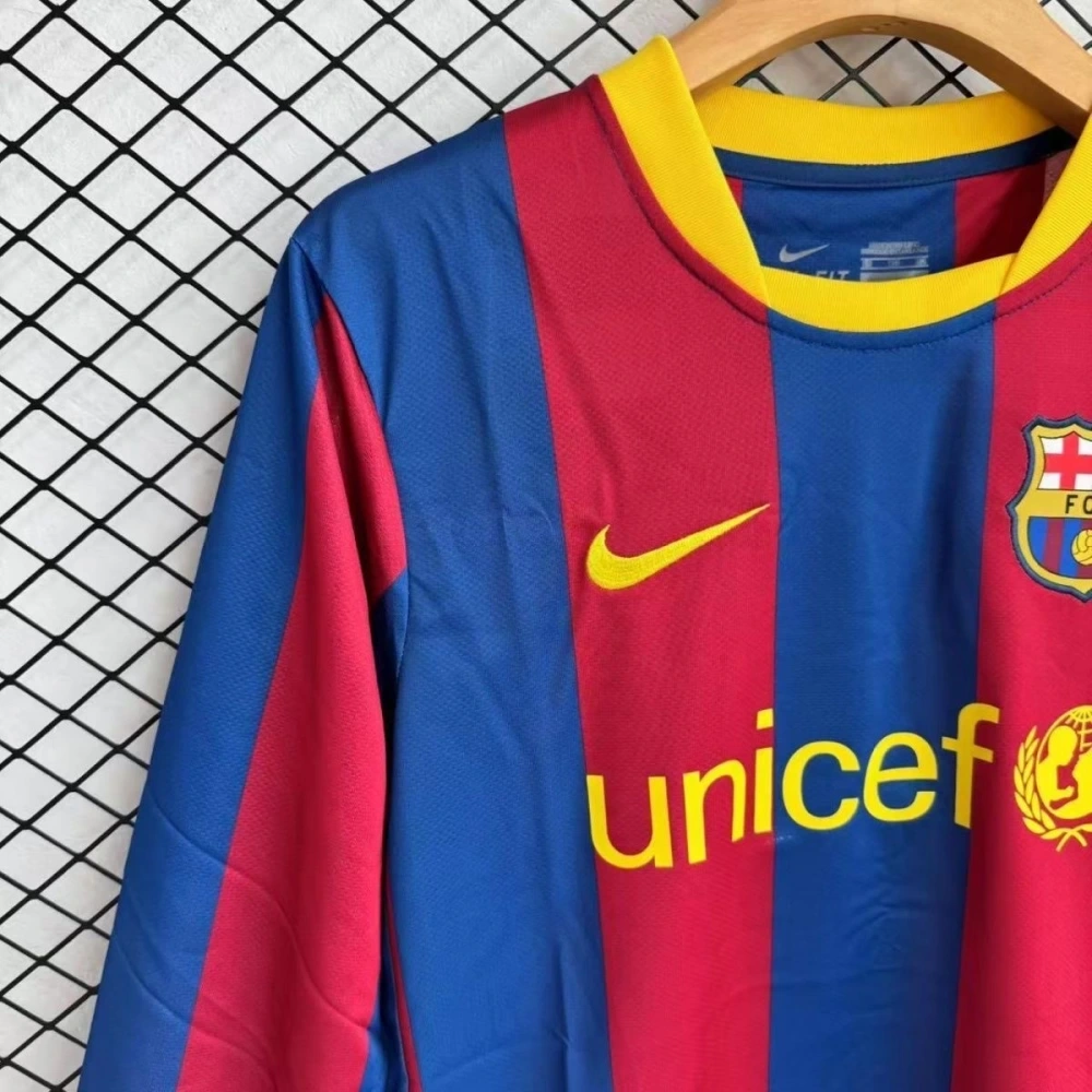 10-11 Retro Barcelona Home Long sleeves Football Shirt