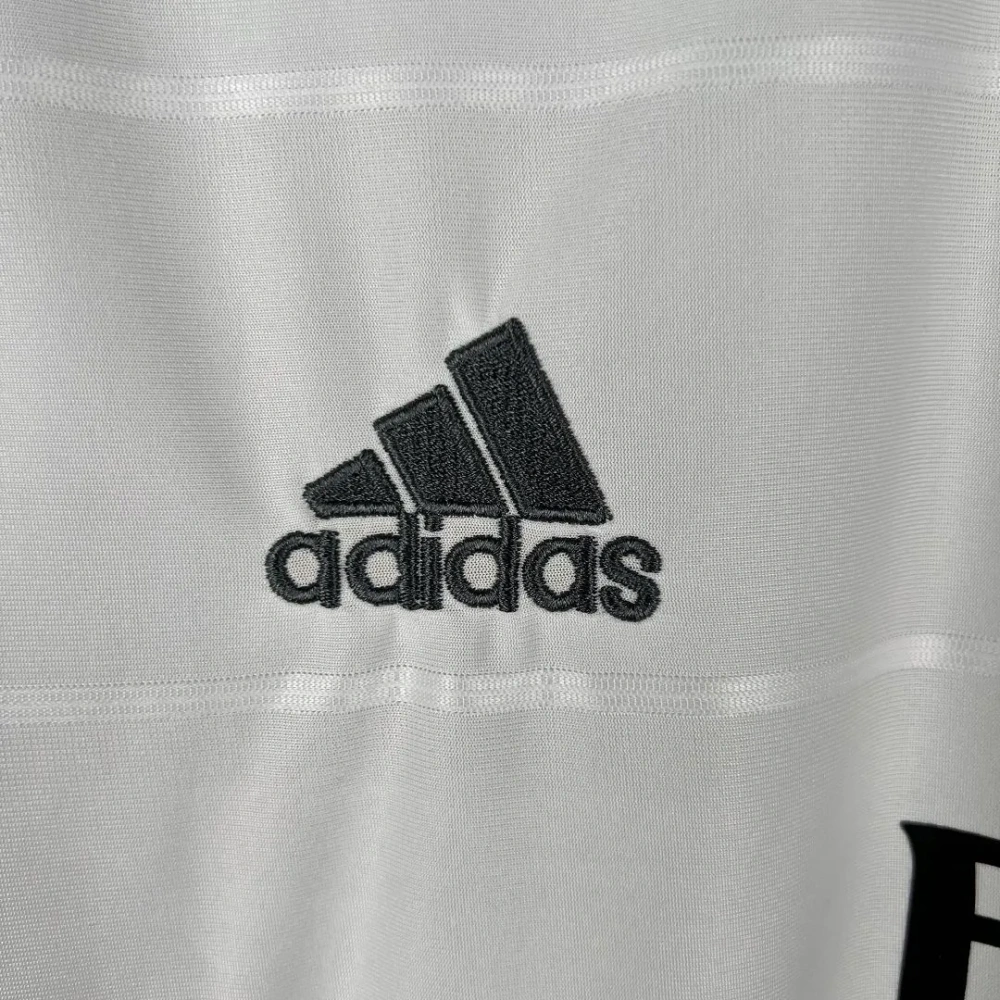 2013/14 Real Madrid Retro Jersey Home Long Sleeve