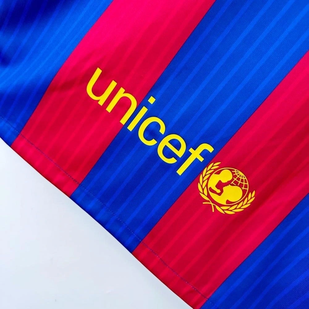16-17 Barcelona Home Retro Football Jersey Fan version