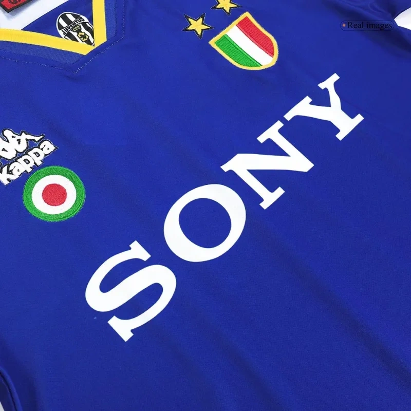 1995-96 Juventus Retro Long Sleeve Jersey Away