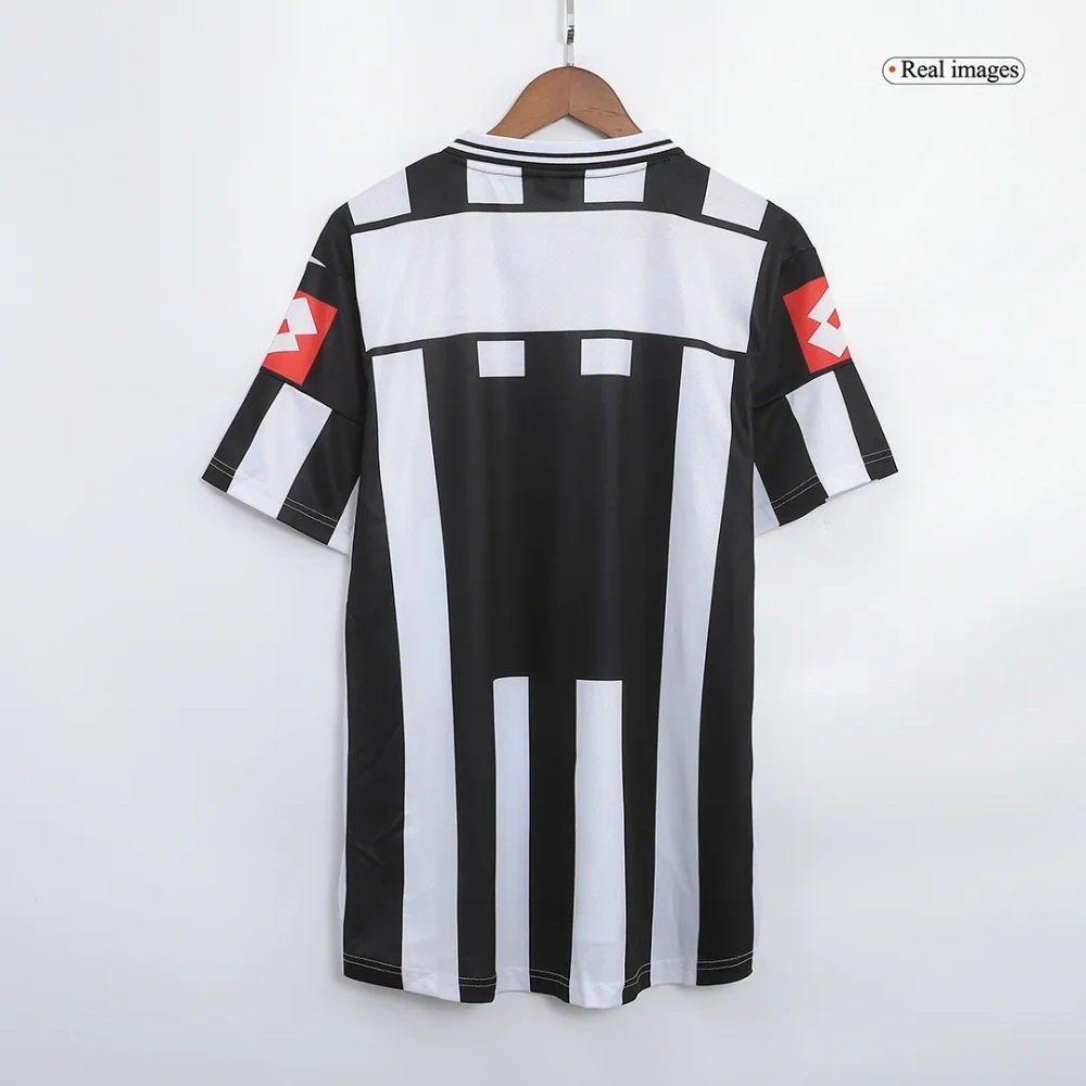 2001-02 Juventus Retro Jersey Home