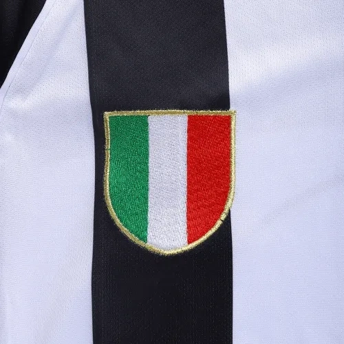 2002-03 Juventus Del Piero #10 Retro Jersey Home Replica