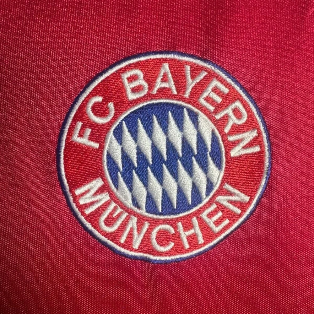 2003-04 Bayern Munich Home classic Retro commemorative Football jersey