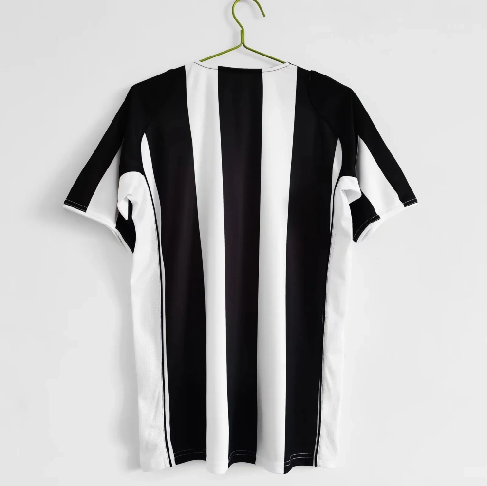 2004-05 Juventus Retro Jersey Home