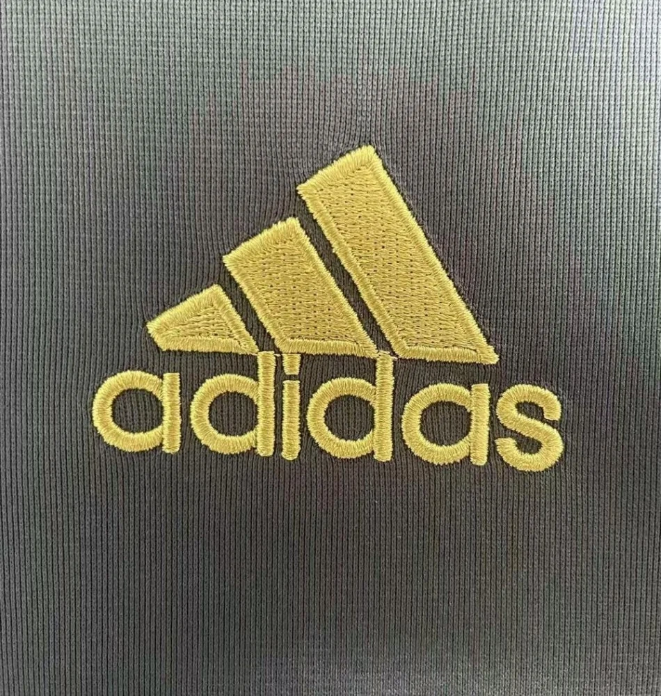 Retro Liverpool Away Football Jersey 2009/2010