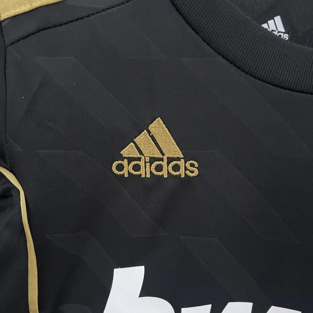 Real Madrid 11-12 Away Retro Kids Kit Football Jersey