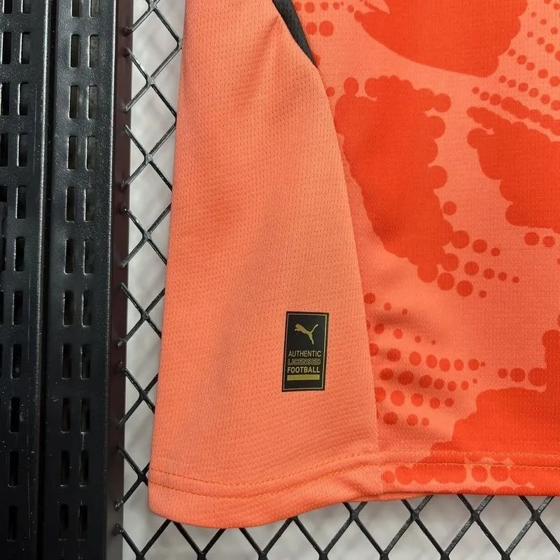 24-25 Manchester City Orange Goalkeeper Jersey