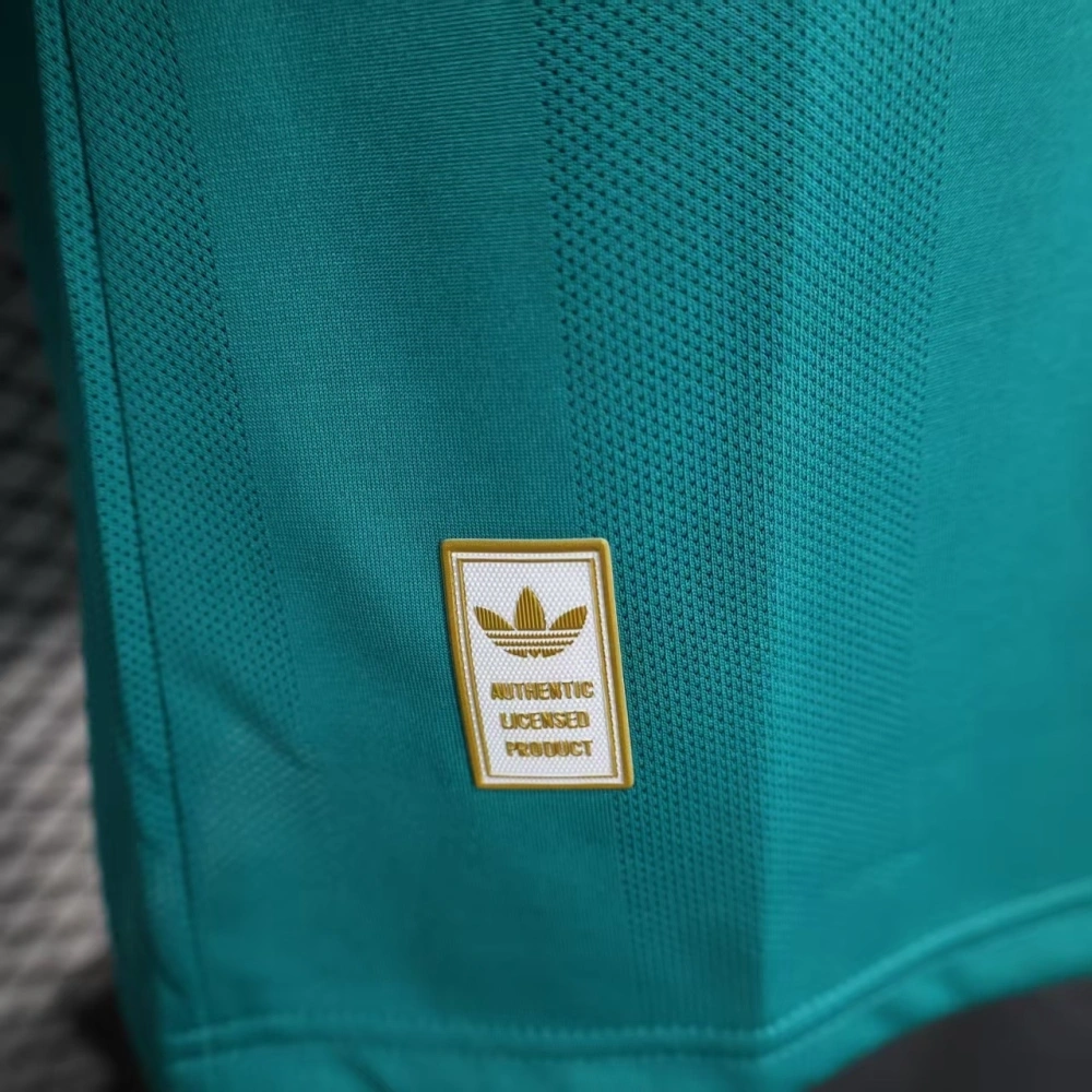 Liverpool Long Sleeve Third away green football jersey 2025-26 Player version