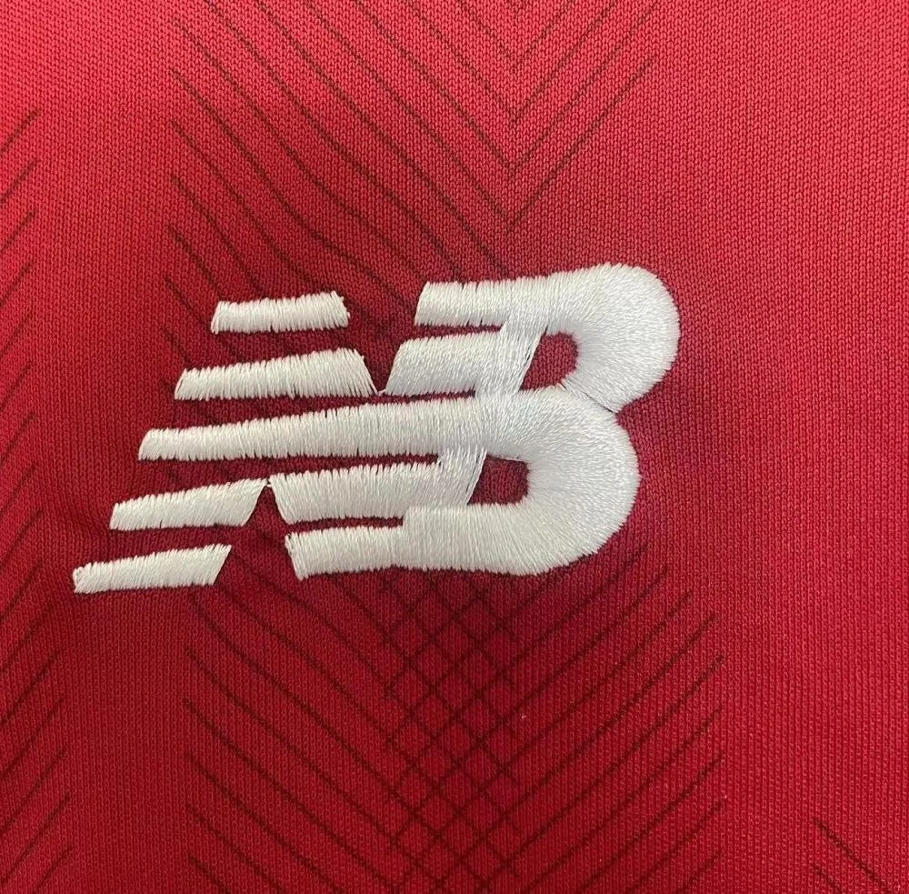 Retro Liverpool Home Football Shirt 2018/2019