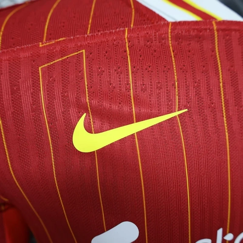 24-25 Player Version Long Sleeve Liverpool Home Football Shirt