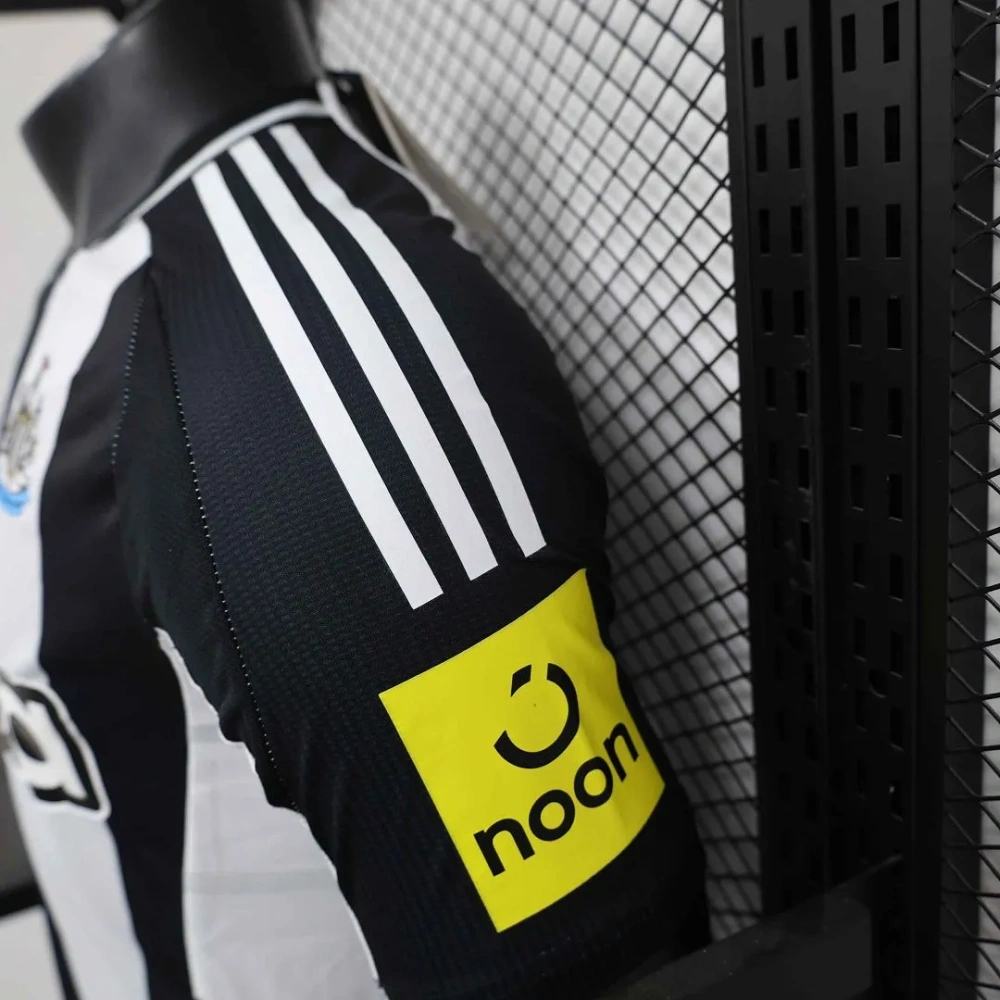 Newcastle United Home Jersey Player Version 2024/25