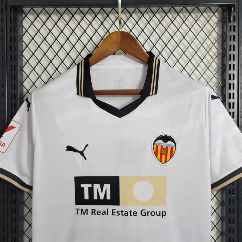 Valencia 2023/24 Jersey Home
