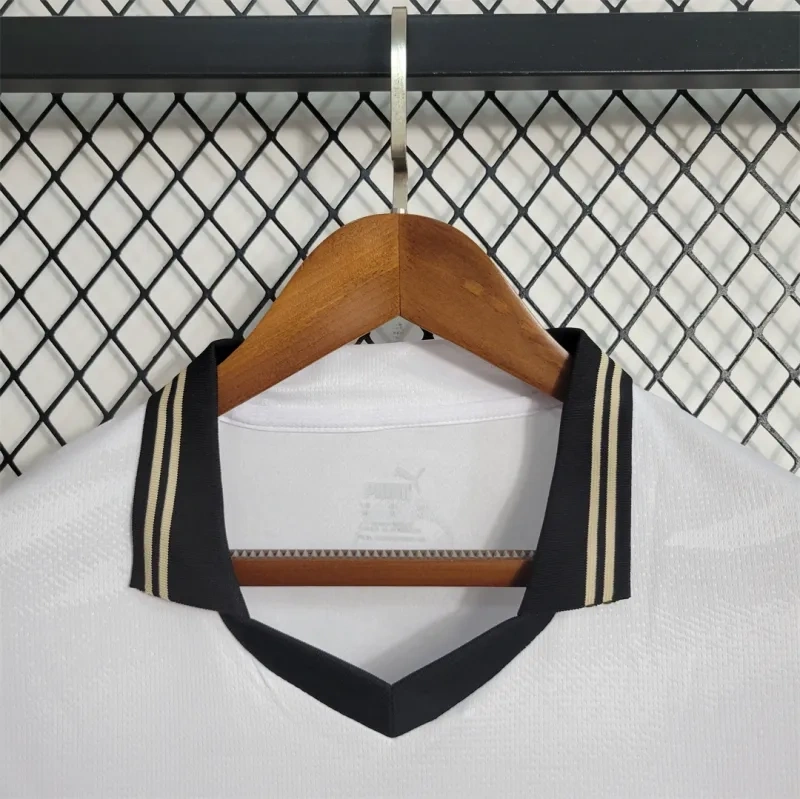 Valencia 2023/24 Jersey Home