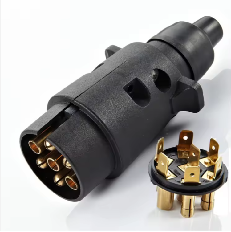 European 7-Pin PVC Trailer Plug - 12V Caravan & Trailer Connector with Copper Pins, Screw Terminals