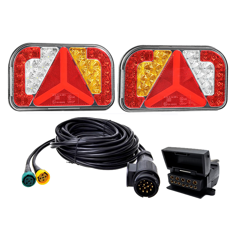IP67 waterproof protection Multi-function LED rear lights with 13 pin plug and 5.5m double 5-core cable