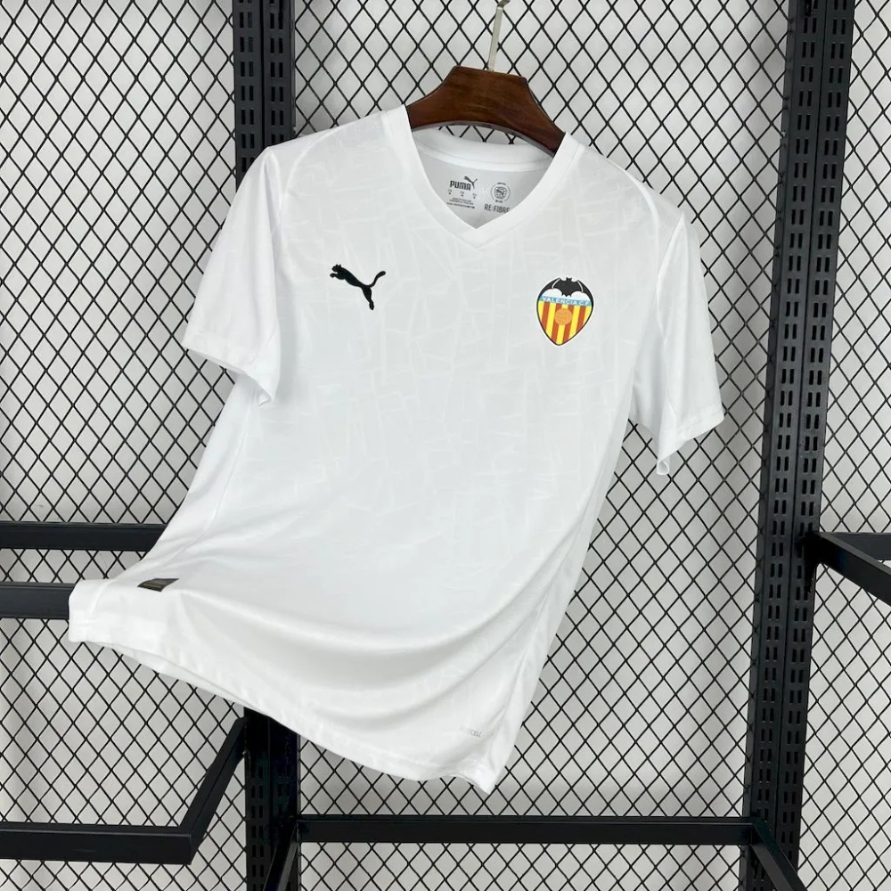 Valencia 25/26 Orange Home Fan Jersey Custom Embroidery