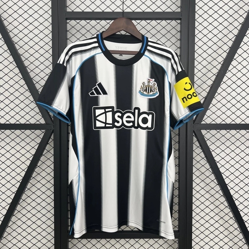 Newcastle United Home Football Jersey 2025 2026 Season