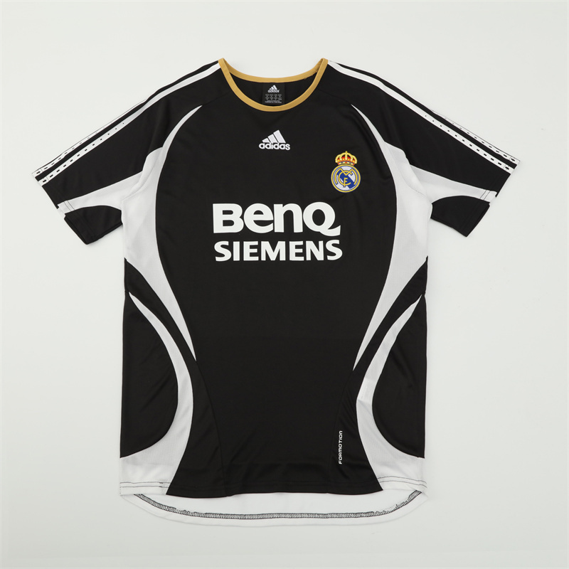 Real Madrid 2006 2007 Black Retro Short Sleeve Training Top