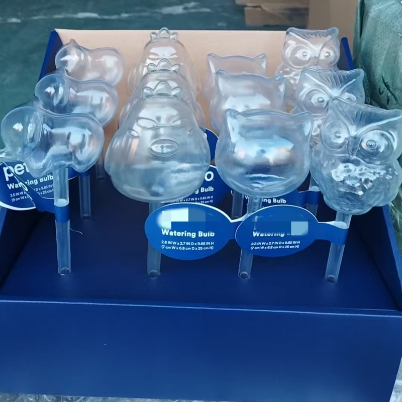 Size L PVC Animals Owl Shaped Watering Globe Ball Automatic Plant Watering Bulbs Self Watering Balls Water Device Drip Irrigation System for Garden Plants