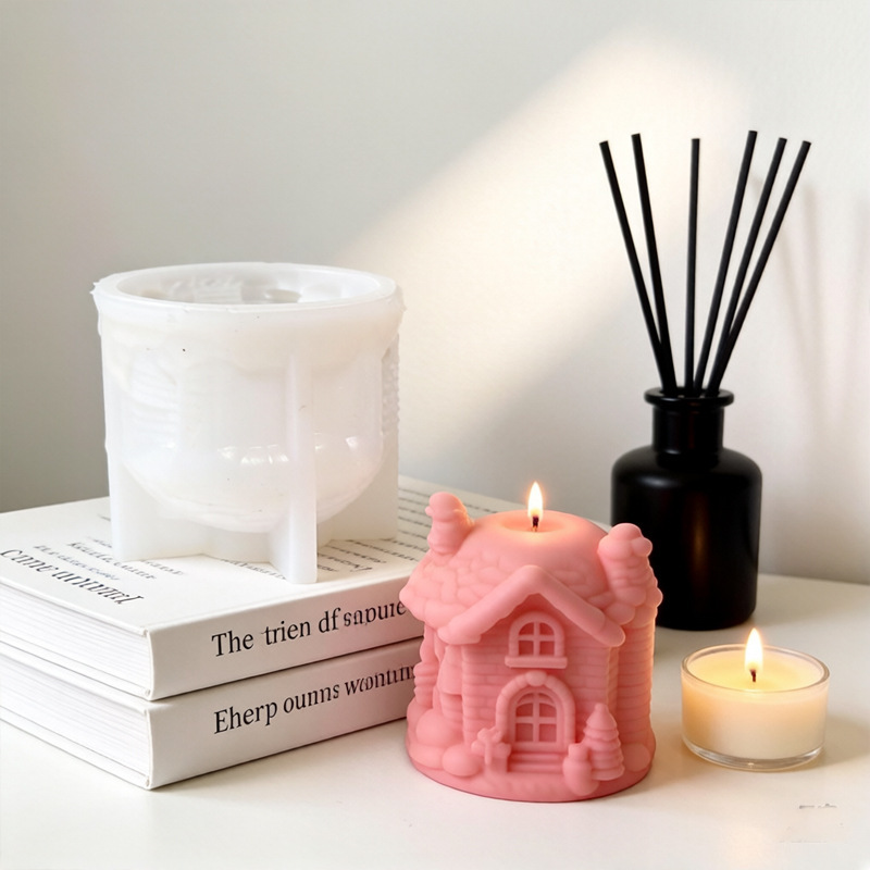Christmas Snow House-shaped Silicone Mold Aromatherapy Candle