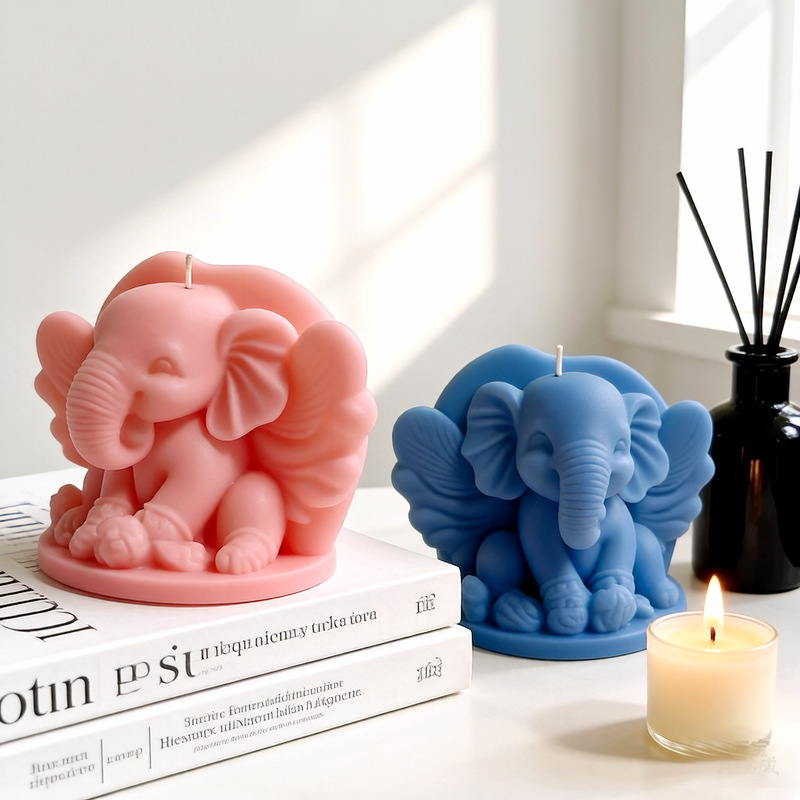 Little Flying Elephant-shaped Silicone Mold Aromatherapy Candle