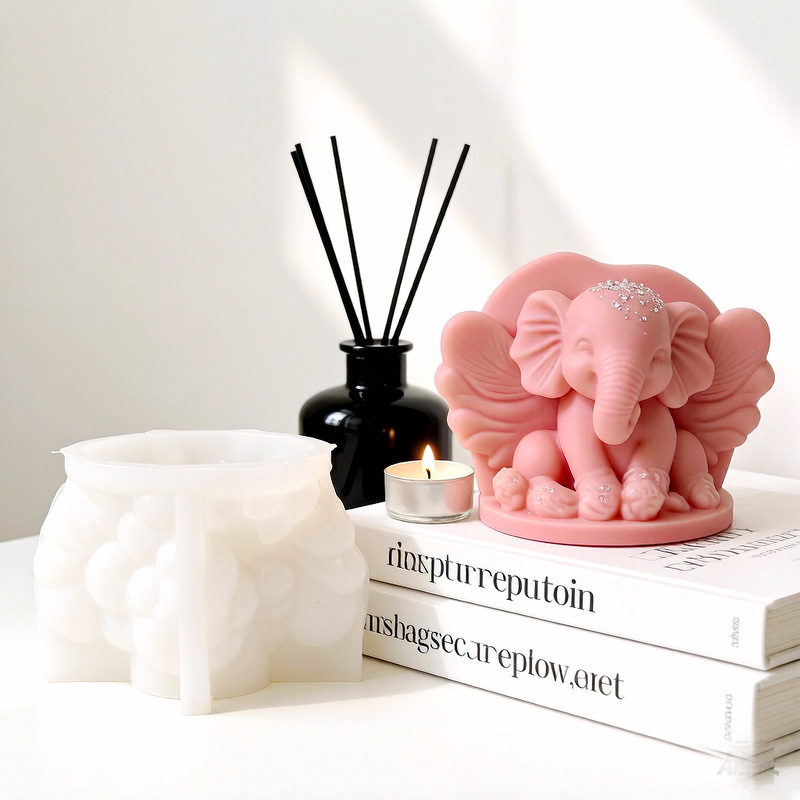 Little Flying Elephant-shaped Silicone Mold Aromatherapy Candle