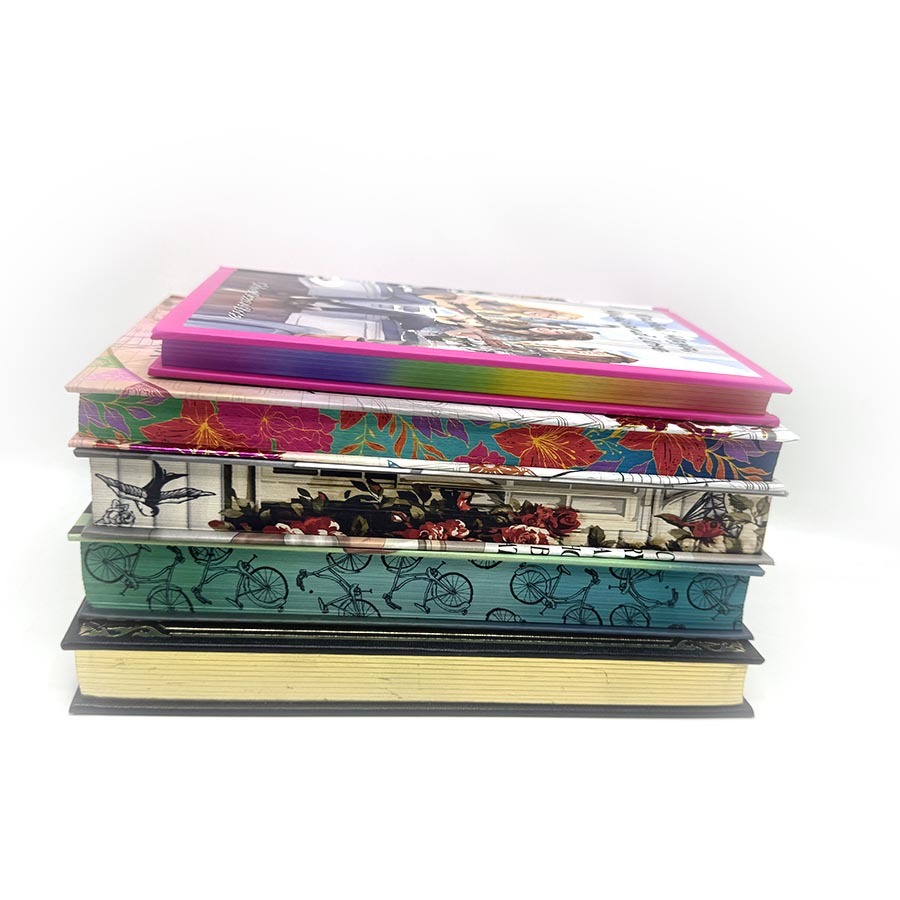 High Quality Printing Hardcover Novel Books Custom Sprayed Edge Books Gold Stamping Hardcover Book