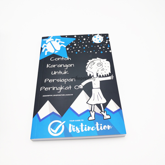 Livres brochés, impression, coloration personnalisée, reliure parfaite, couverture souple