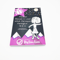 Livres brochés, impression, coloration personnalisée, reliure parfaite, couverture souple