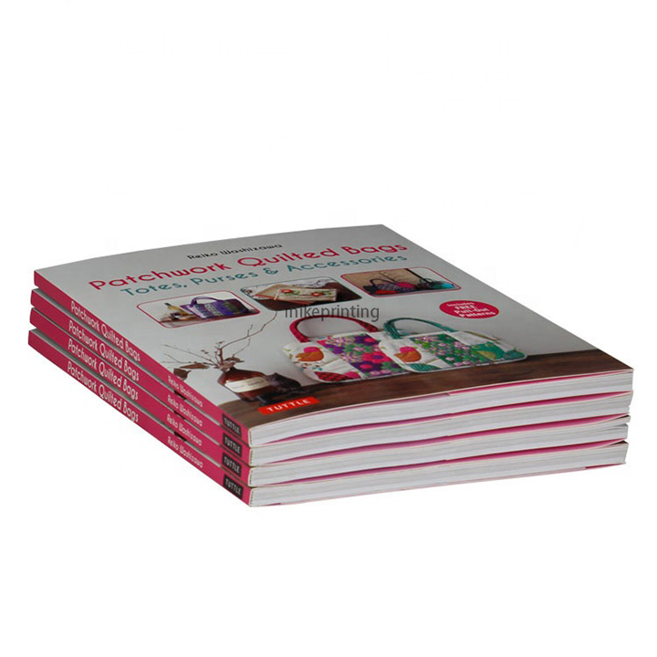Softcover Manga Books Printing Customizable Perfect Binding Paperback Book