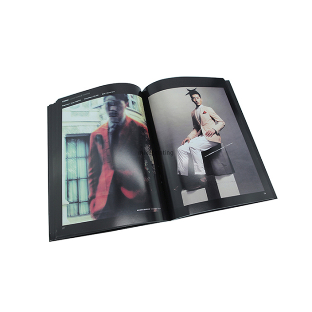 Impression de magazines de mode et de vêtements