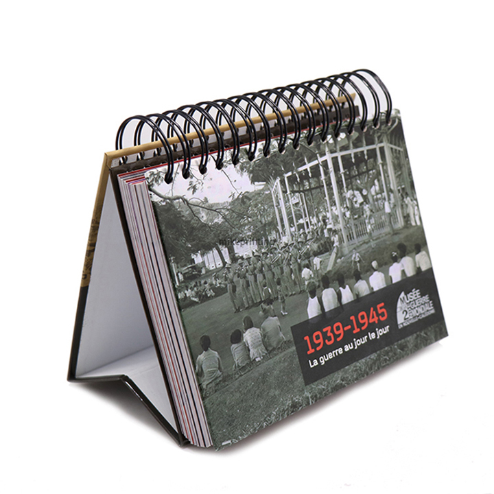 Luxury Desk Calendar Custom Printing Full Color Spiral Binding Calendar
