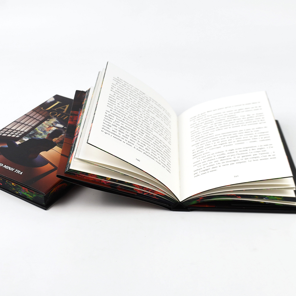 China Printer Offer Custom Book Printing Services Hardcover Books with Painted Sprayed Edge Novel Book Printing